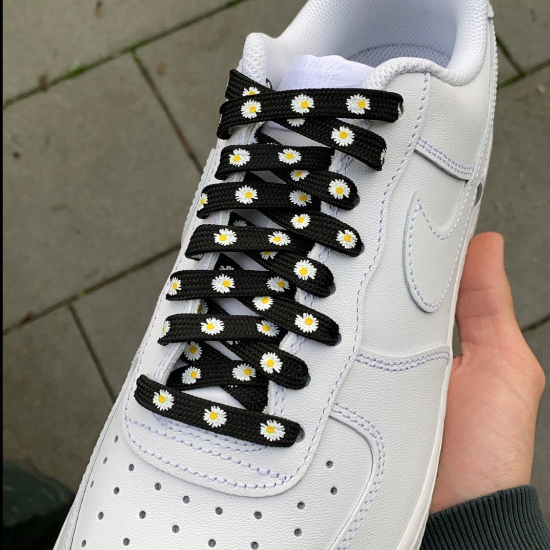 DAISY SHOELACES - NOVEL Aaron Schröer-High Quality Custom Sneaker