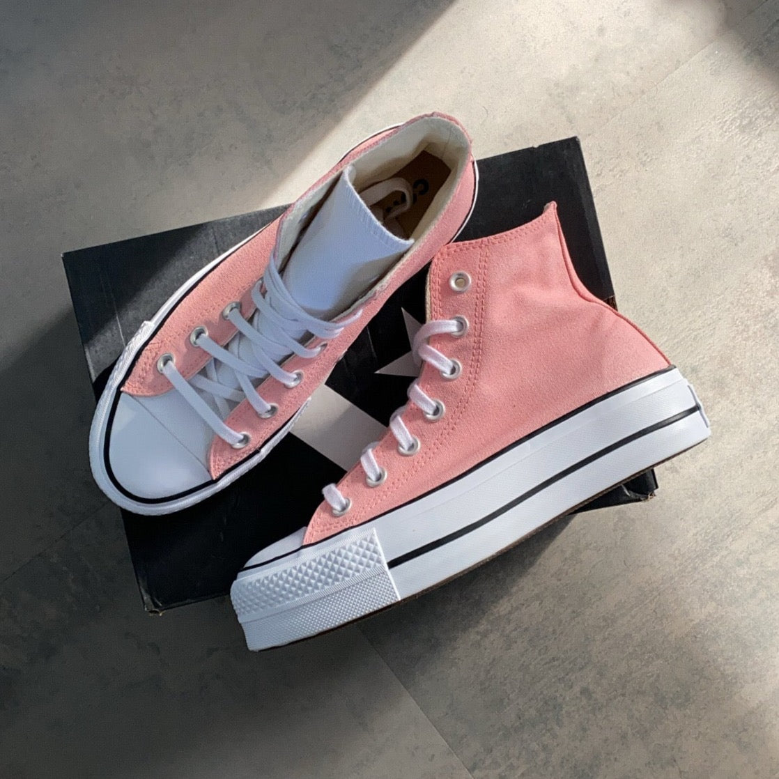 PINK PASTEL CONVERSE ALL STAR PLATFORM (with motive) - NOVEL Aaron Schröer-High Quality Custom Sneaker